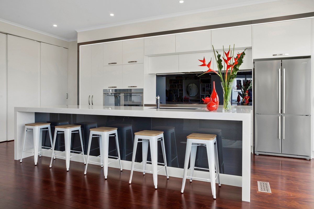 Milan Designer White Heather Wood side